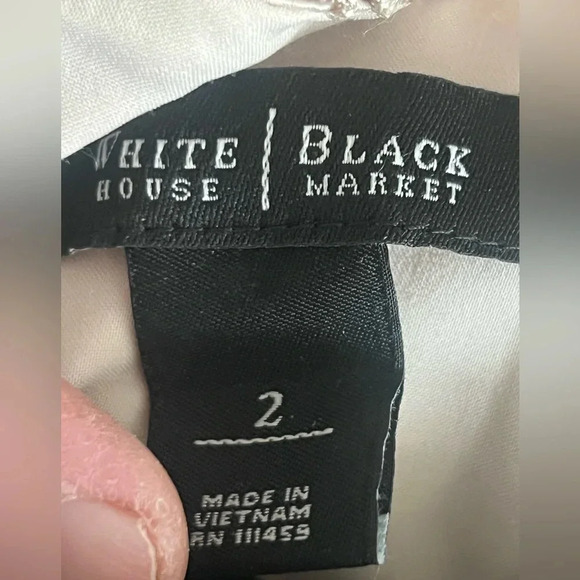 White House  & black Market brand Champagne Lace 3/4 Sleeve Mini Dress - Picture 8 of 10